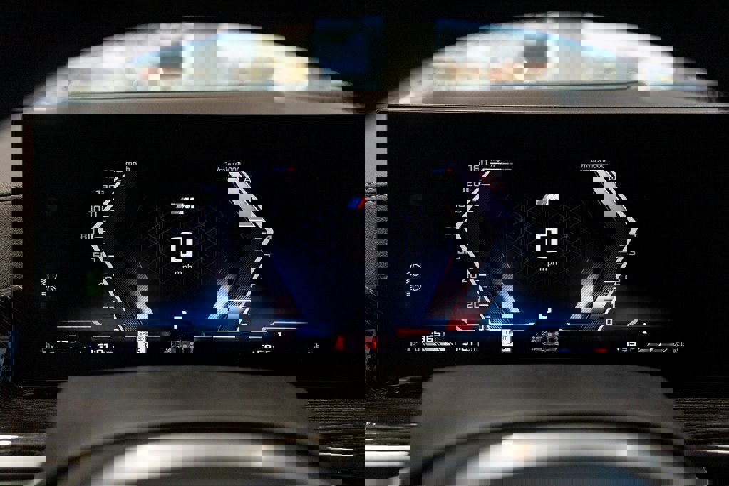 New 2026 BMW X6 M60i image 34