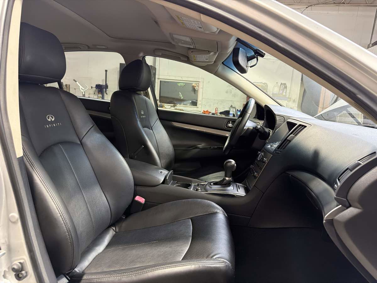 Used 2013 INFINITI G37 Journey w/ Premium Pkg RWD image 26