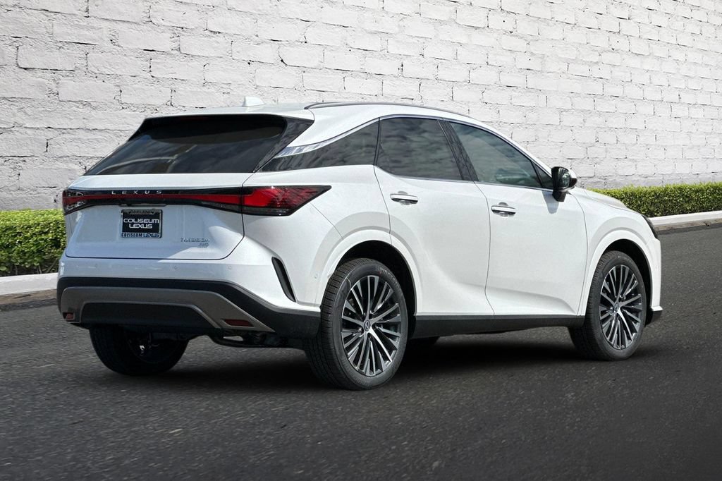 New 2026 Lexus RX 350 w/ Convenience Package AWD/4WD image 4