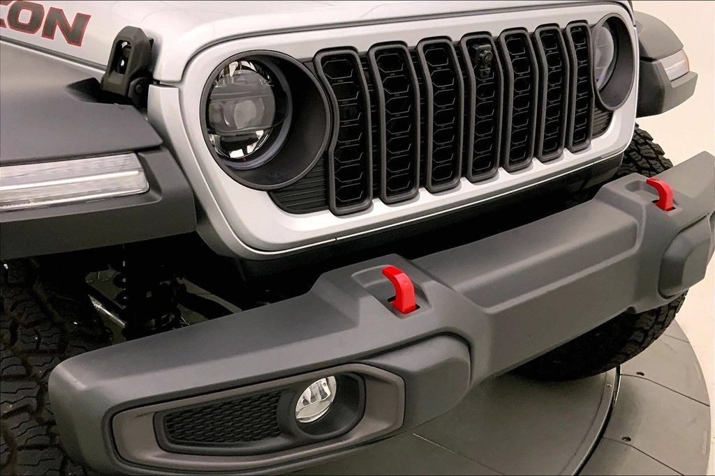 Used 2024 Jeep Wrangler Unlimited Rubicon w/ Technology Group AWD/4WD image 27