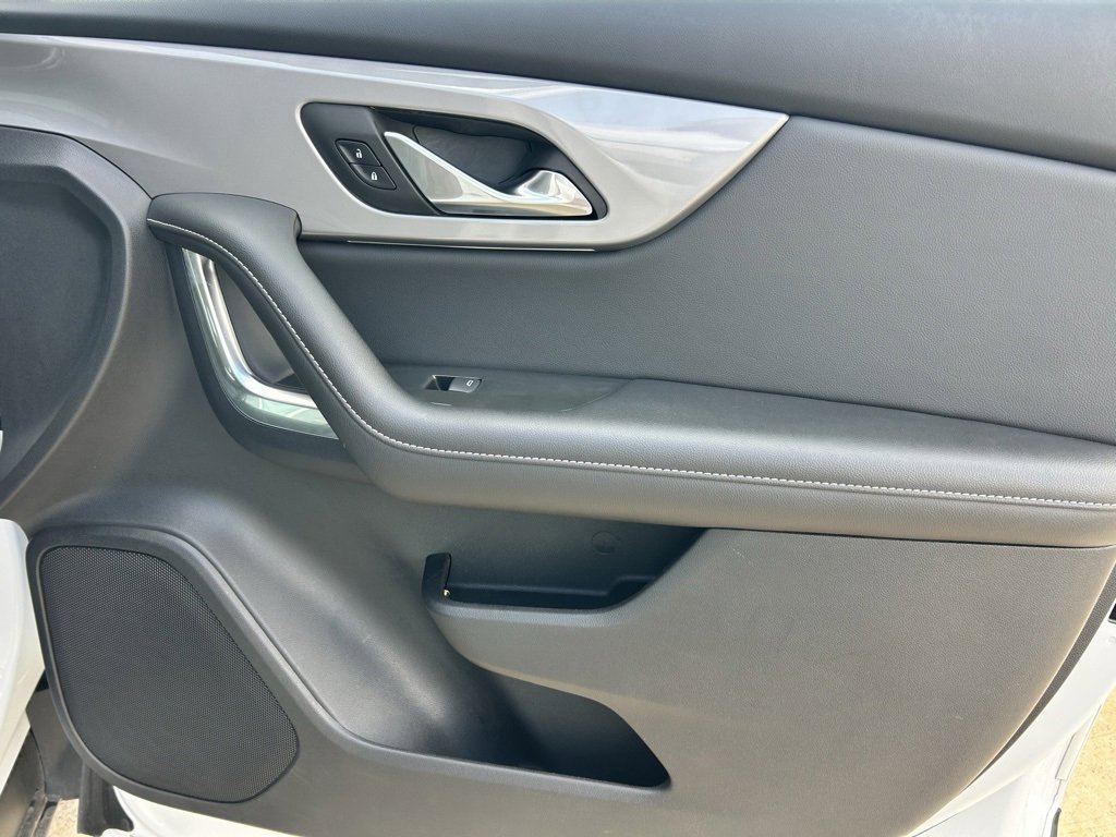 Used 2024 Chevrolet Blazer LT image 28