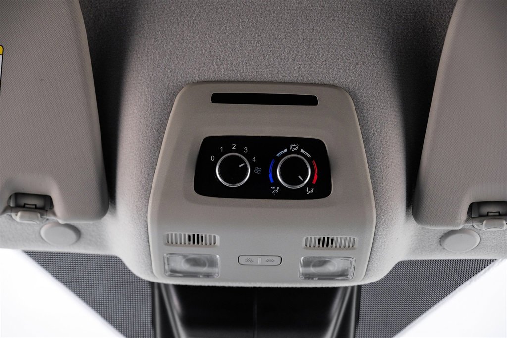 Used 2021 Ford Transit 350 XLT image 26