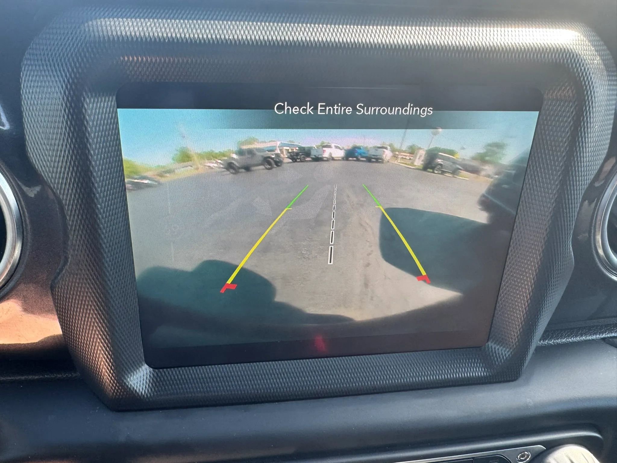 Used 2022 Jeep Wrangler Unlimited Sahara AWD/4WD image 10