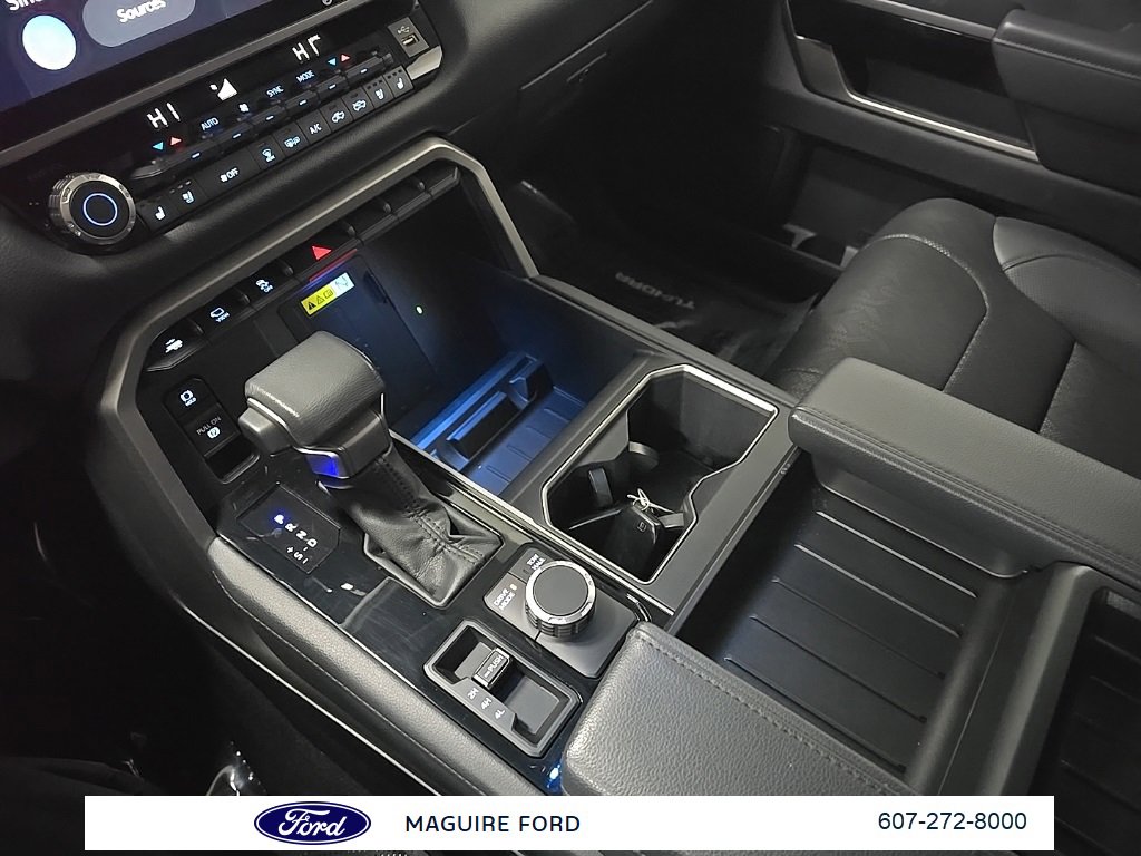 Used 2022 Toyota Tundra Limited image 30