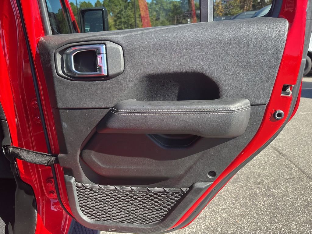 Used 2021 Jeep Wrangler Unlimited Sahara w/ Cold Weather Group image 22