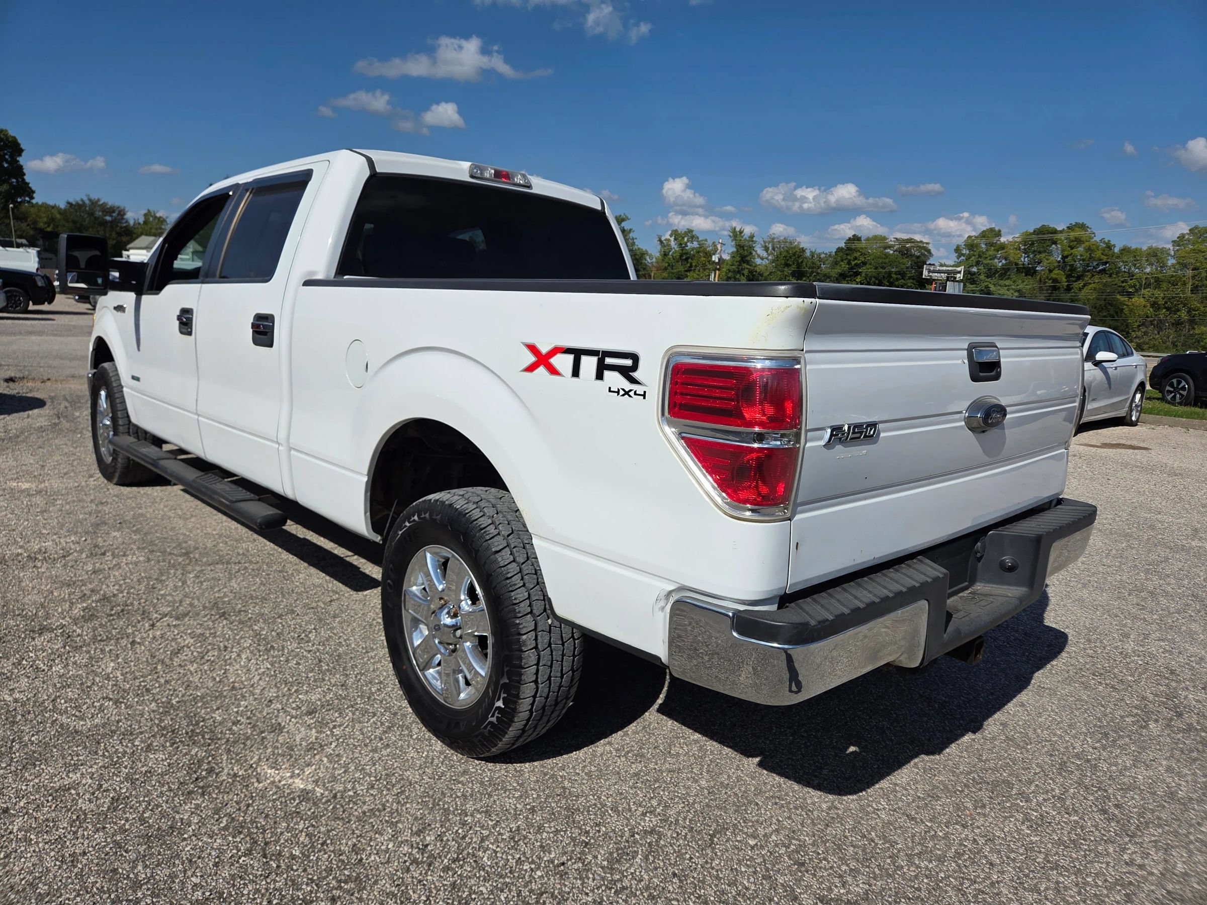 Used 2014 Ford F150 XLT w/ XTR Package AWD/4WD image 6