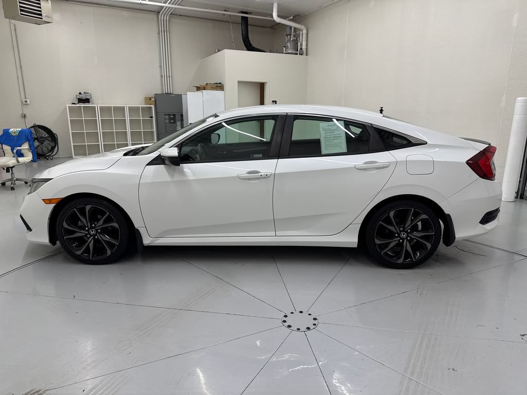 Used 2019 Honda Civic Sport image 2