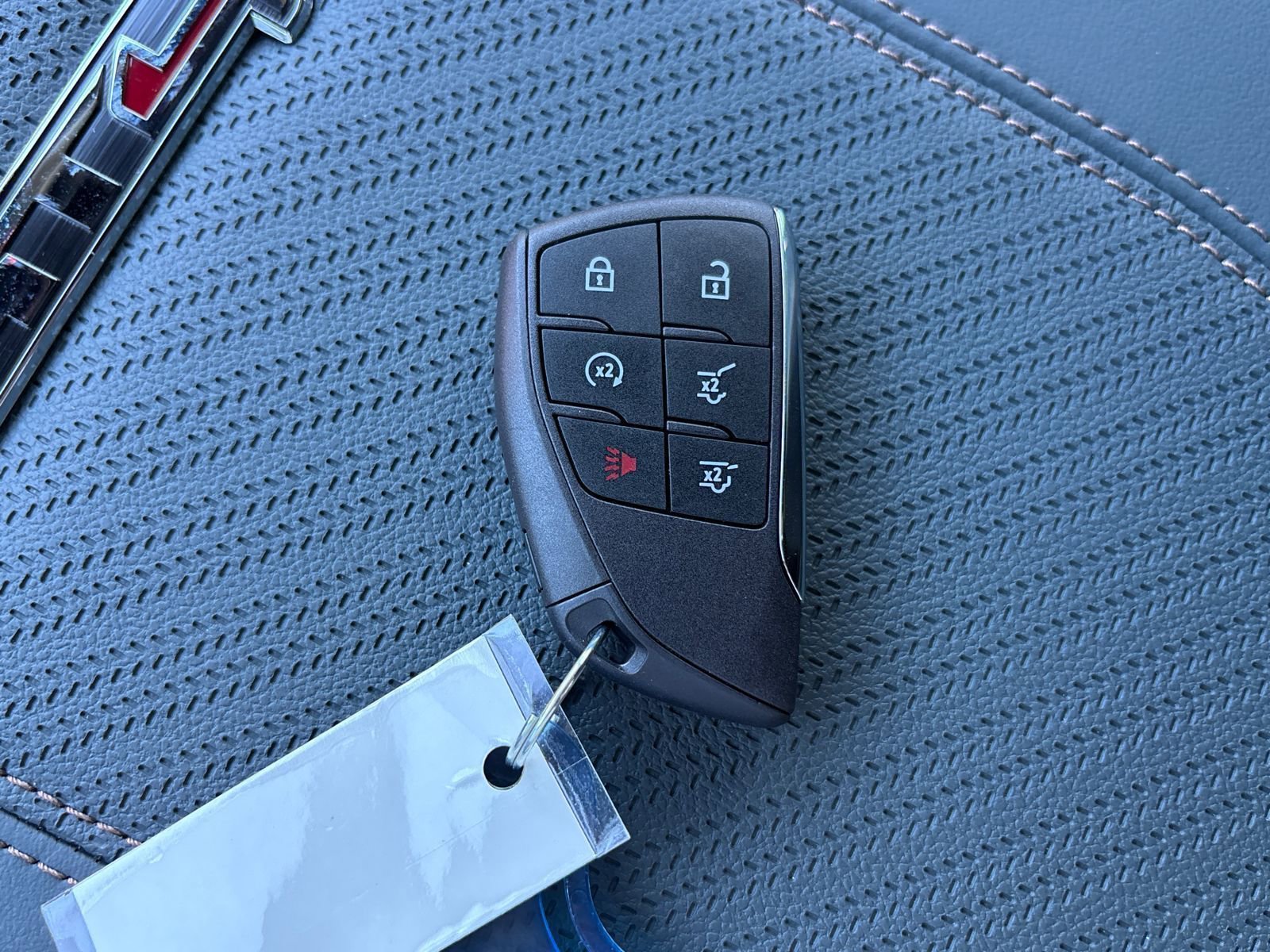 New 2026 GMC Yukon AT4 image 42