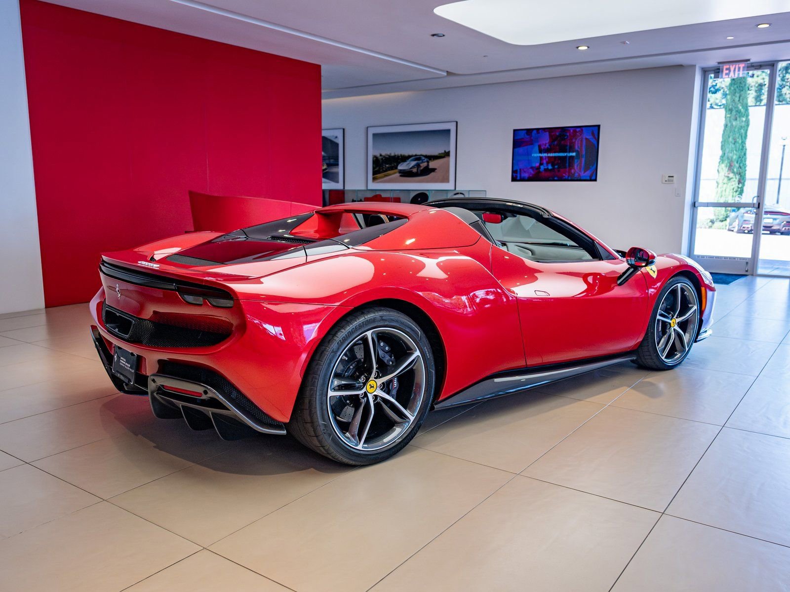 Used 2025 Ferrari 296 GTS image 6