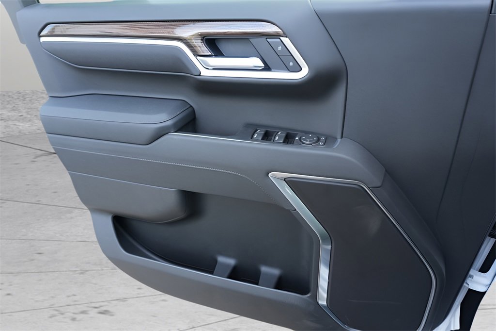 New 2026 Chevrolet Silverado 1500 LT w/ Safety Package image 21