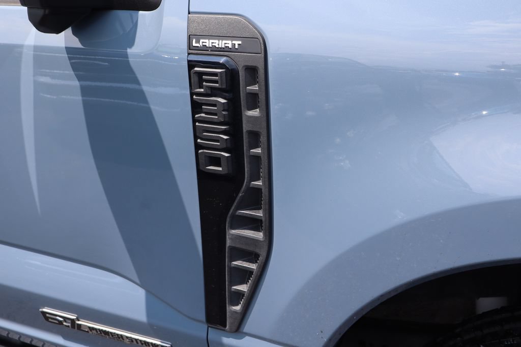 Used 2023 Ford F350 Lariat w/ Sport Appearance Package AWD/4WD image 24