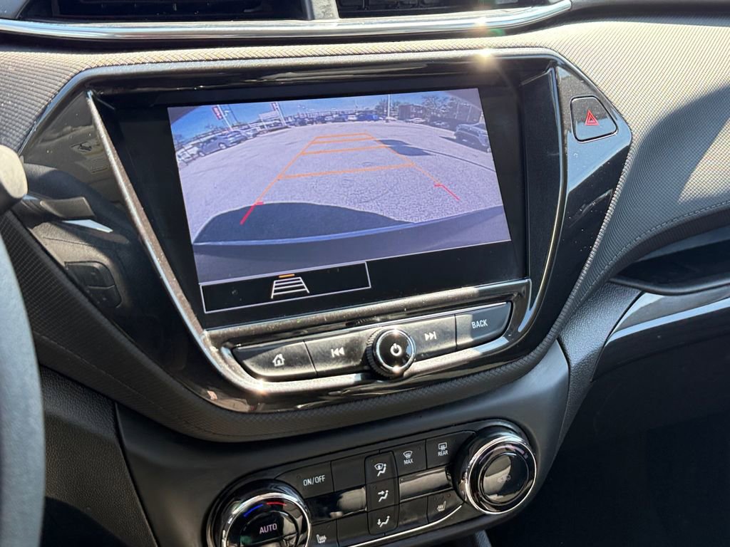 Used 2023 Chevrolet TrailBlazer LT w/ Convenience Package FWD image 33