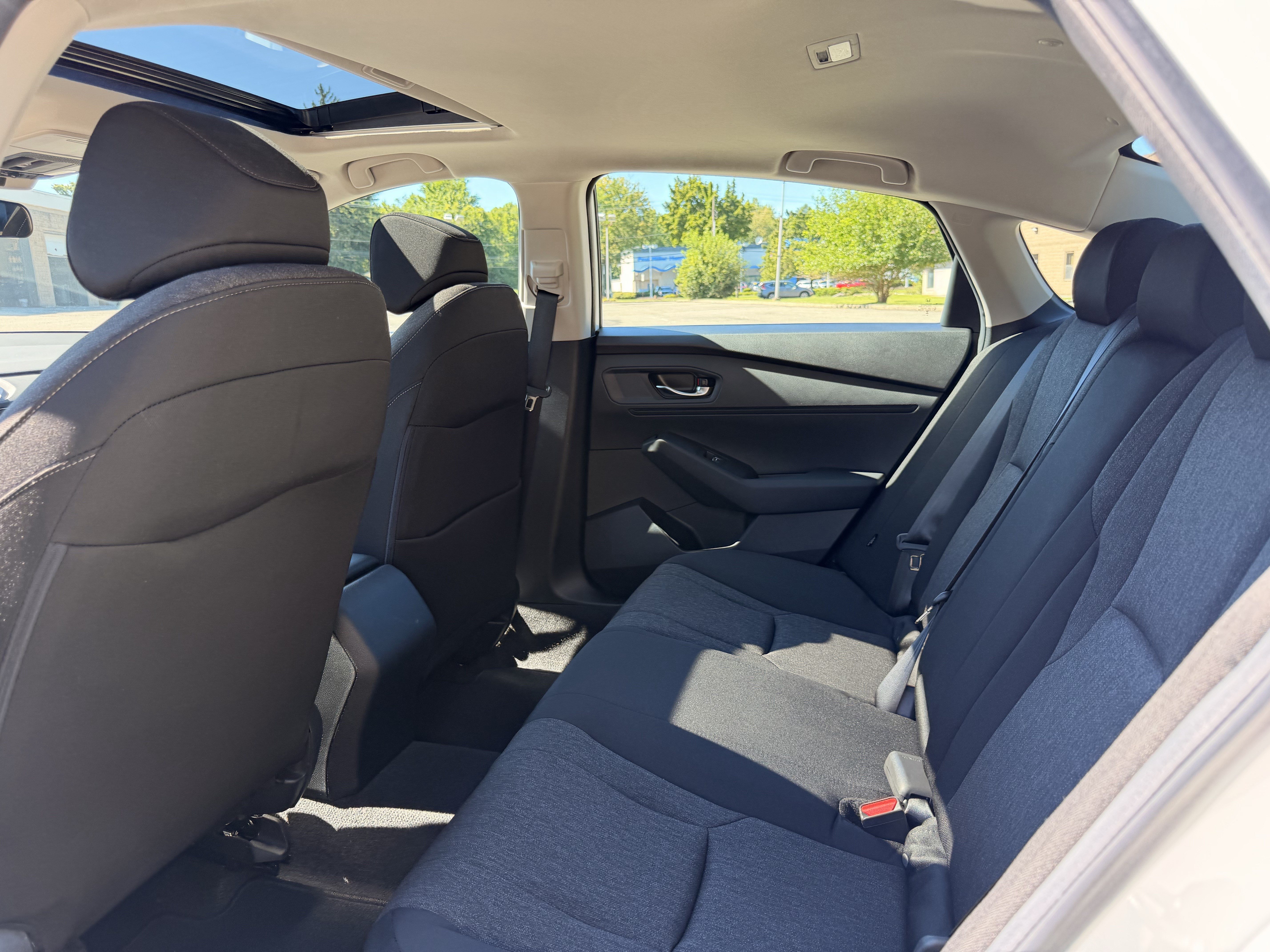 Used 2024 Honda Accord EX image 27