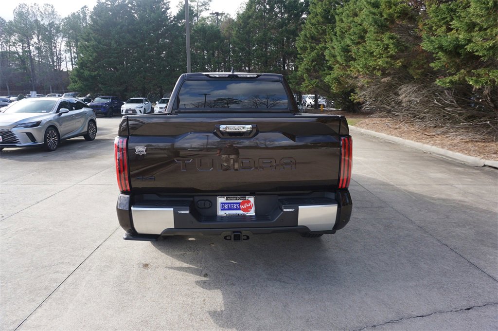 Used 2024 Toyota Tundra Limited image 25