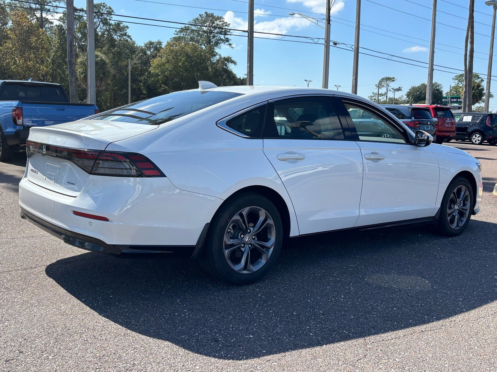 Certified 2025 Honda Accord EX-L image 5