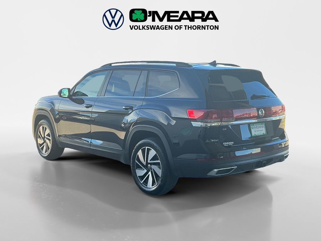 Used 2025 Volkswagen Atlas SE image 3