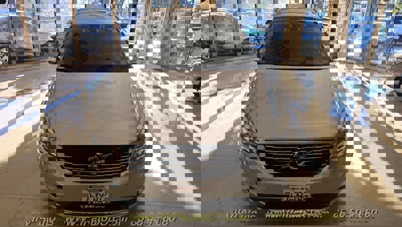 Used 2014 Volvo XC60 T6 image 2