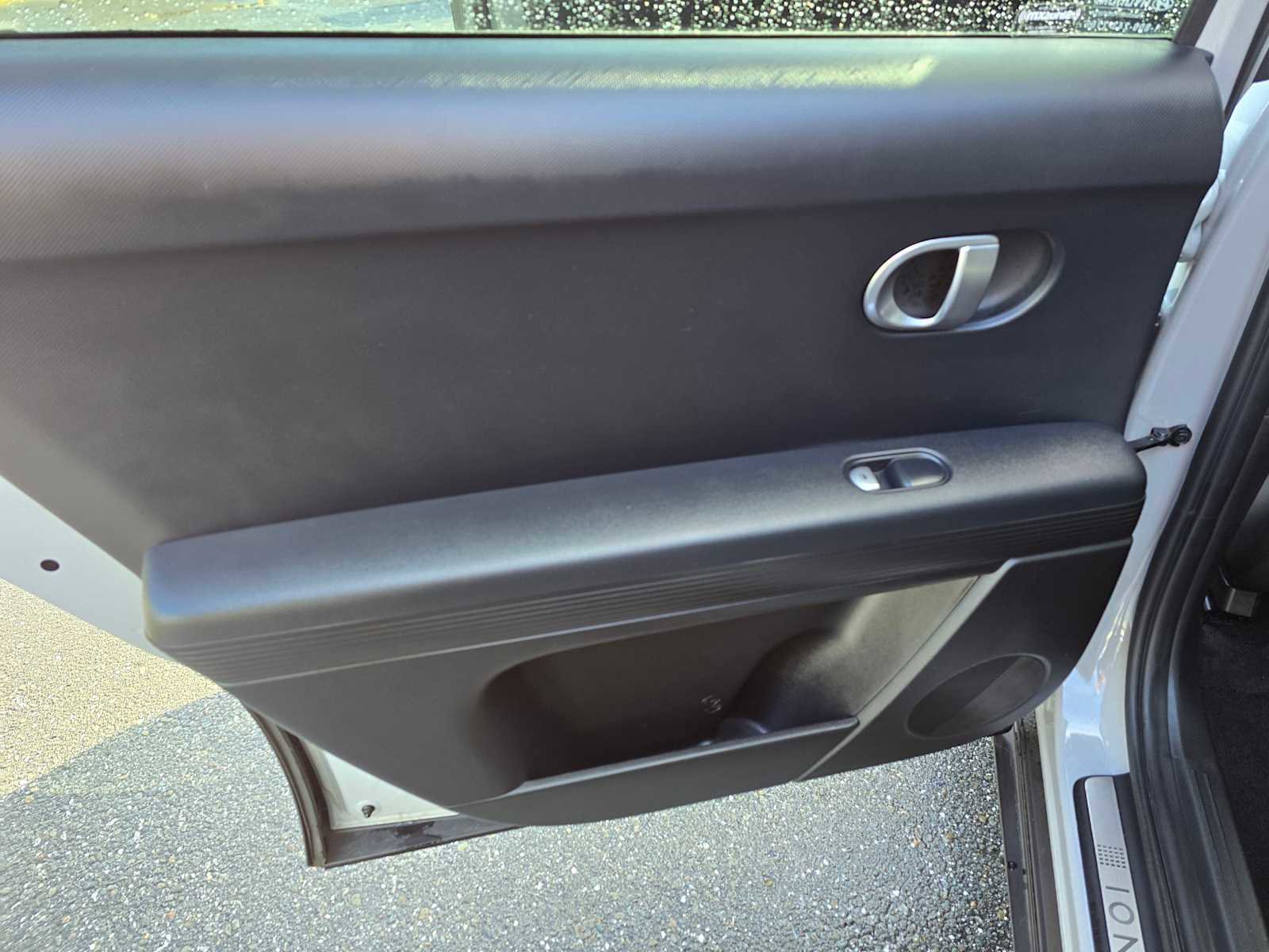 Used 2024 Hyundai Ioniq 5 SEL image 19