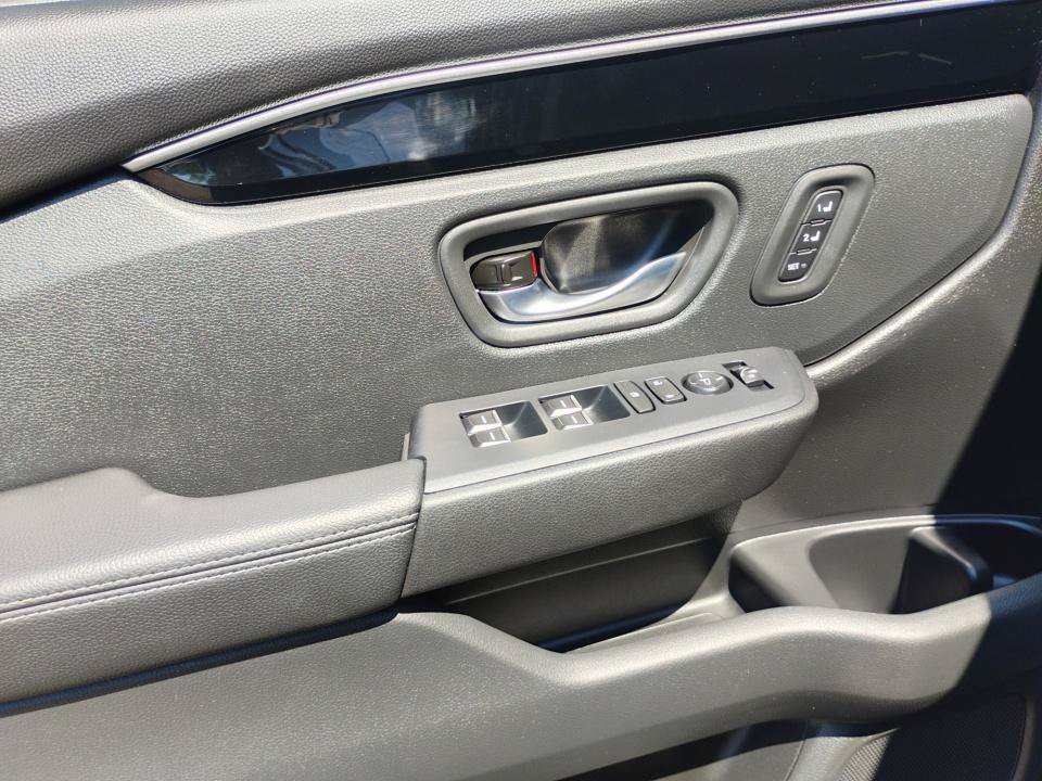 Certified 2026 Honda Passport RTL image 32