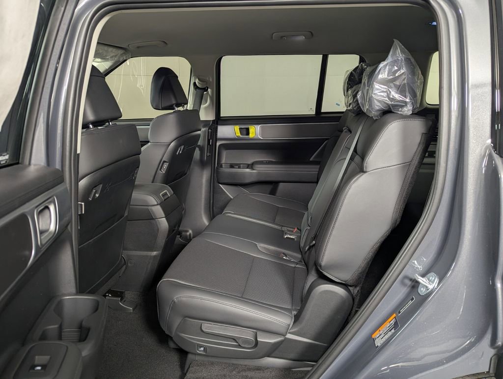 New 2026 Hyundai Santa Fe SEL FWD image 24