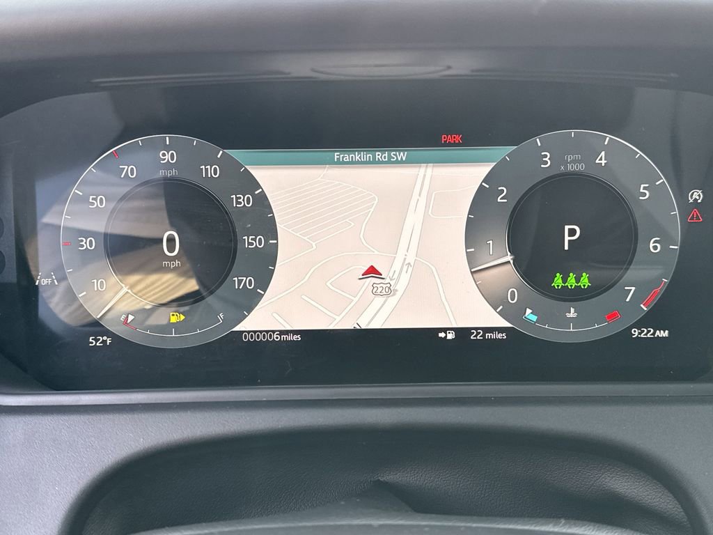 New 2026 Land Rover Range Rover Velar Dynamic SE image 18