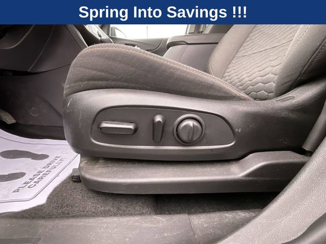 Used 2020 Chevrolet Equinox LT w/ Driver Convenience Package image 14