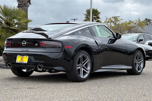 New 2025 Nissan Z Sport w/ Floor Mat Package image 5