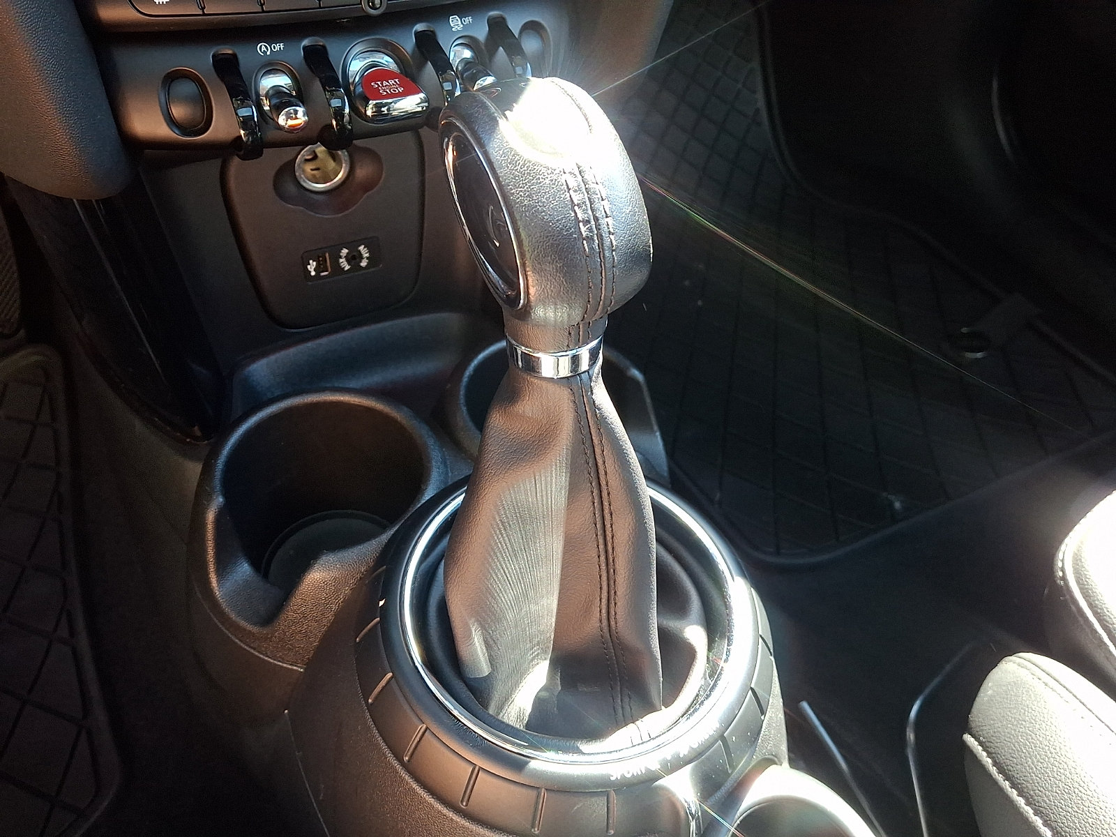 Used 2014 MINI Cooper S FWD image 22