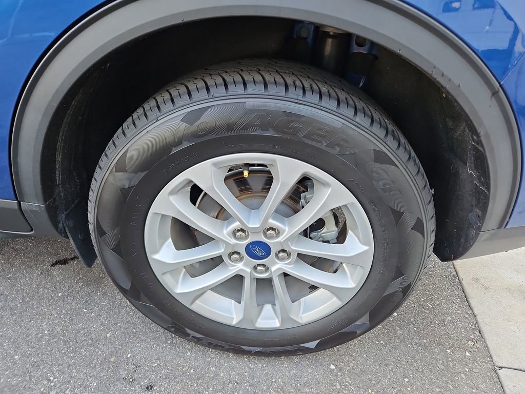Used 2022 Ford Escape SE image 31