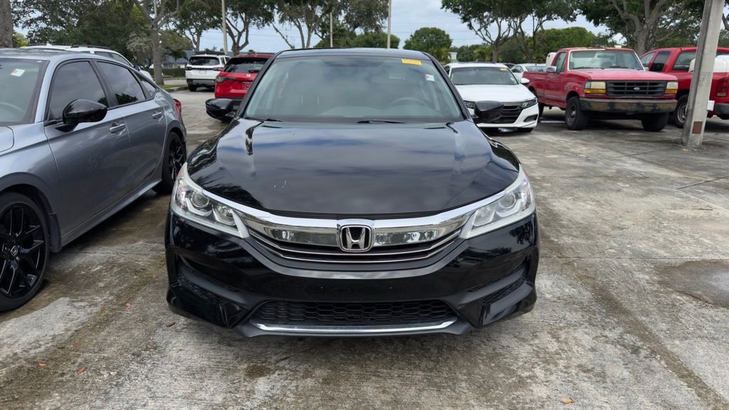 Used 2017 Honda Accord LX image 3