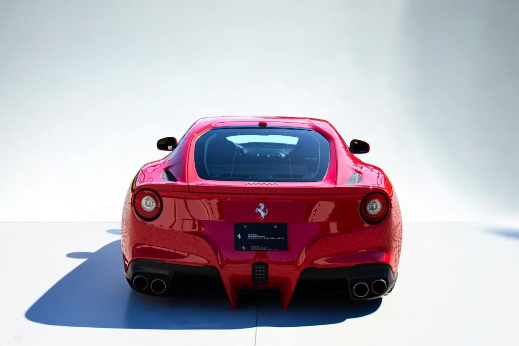 Used 2014 Ferrari F12 Berlinetta RWD image 7