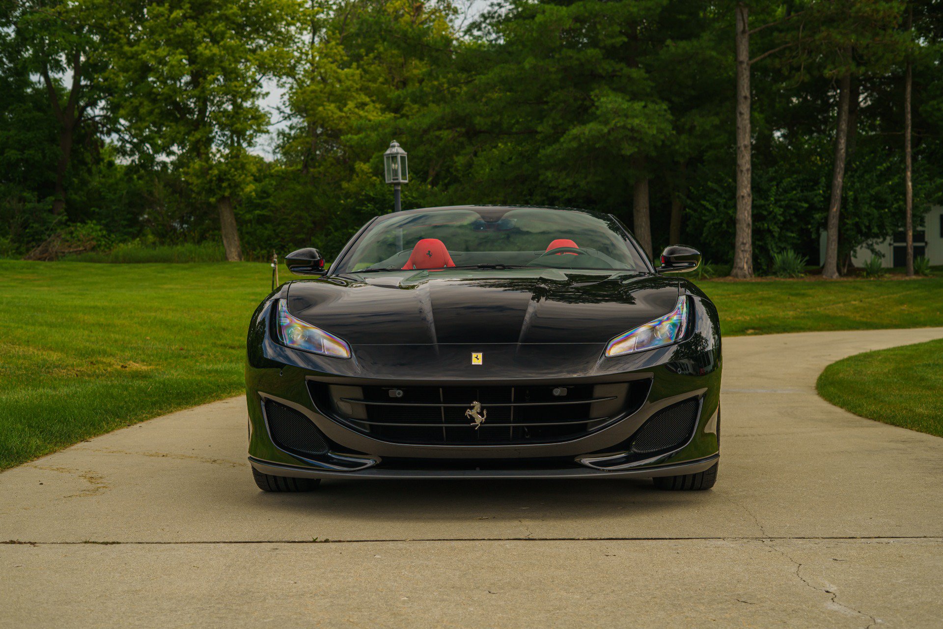 Used 2019 Ferrari Portofino RWD image 90