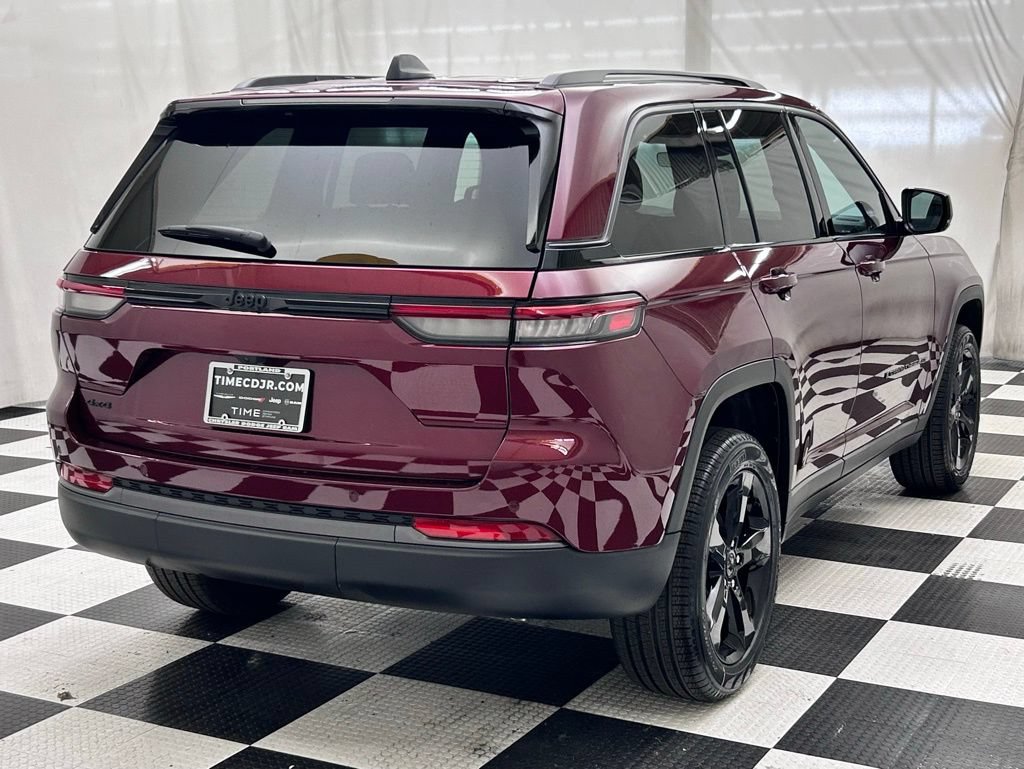 New 2026 Jeep Grand Cherokee Limited w/ Limited Altitude Package AWD/4WD image 7