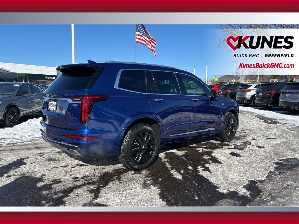 Used 2024 Cadillac XT6 Premium Luxury image 5