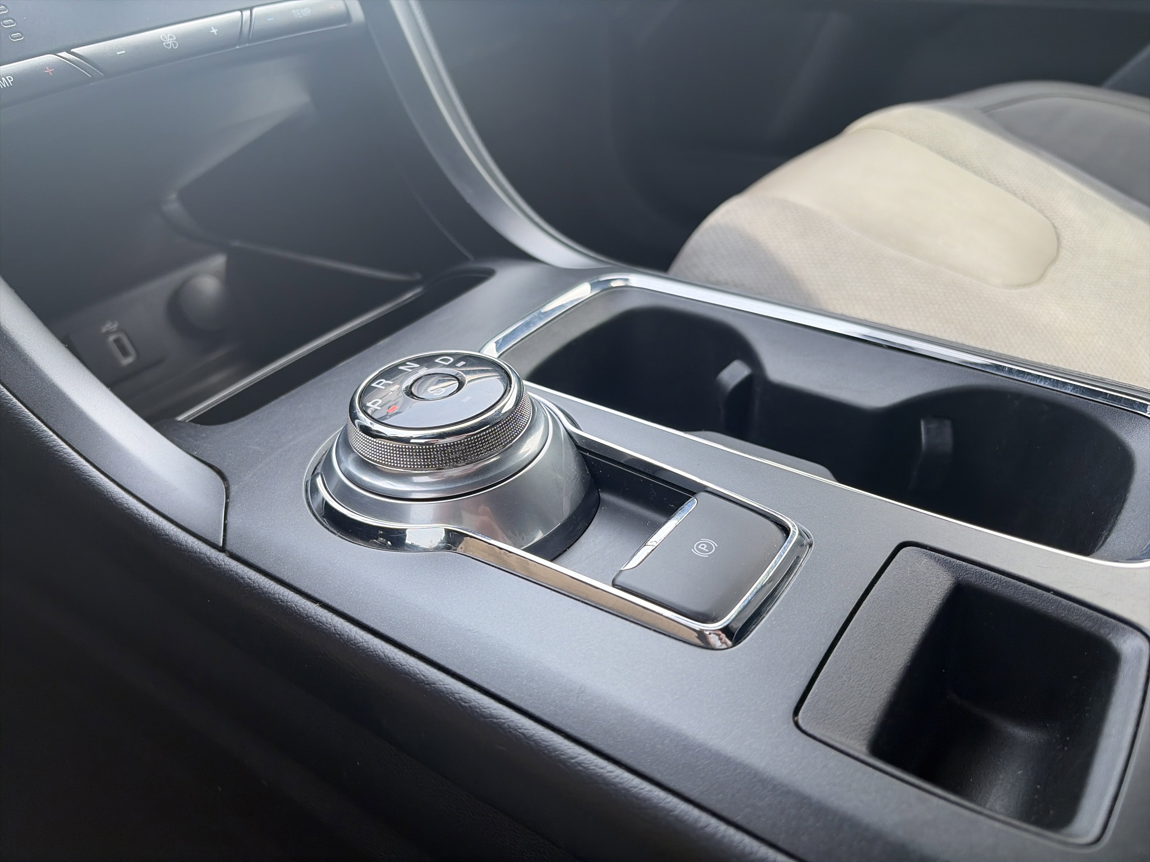 Used 2017 Ford Fusion Sport w/ Equipment Group 401A image 23