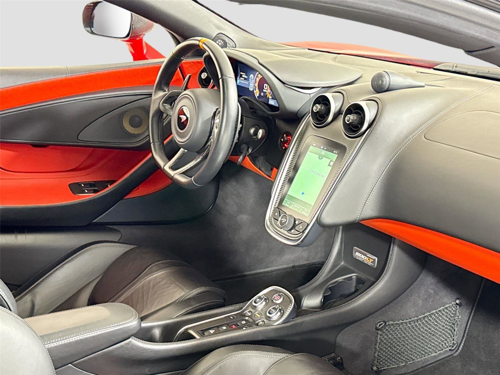 Used 2019 McLaren 600LT RWD image 26