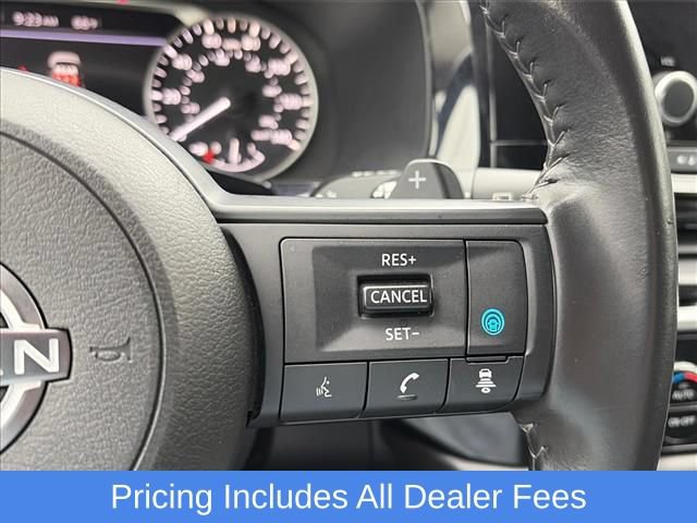 Used 2024 Nissan Pathfinder SV AWD/4WD image 15