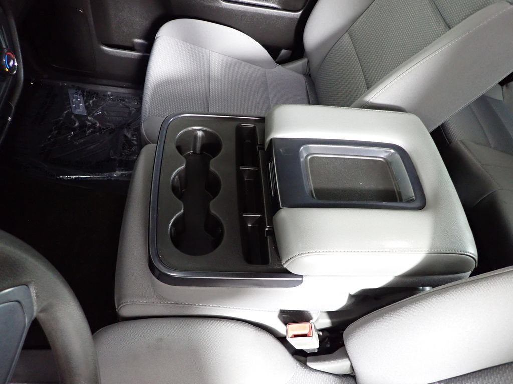 Used 2018 Chevrolet Silverado 1500 Custom w/ Custom Convenience Package RWD image 30