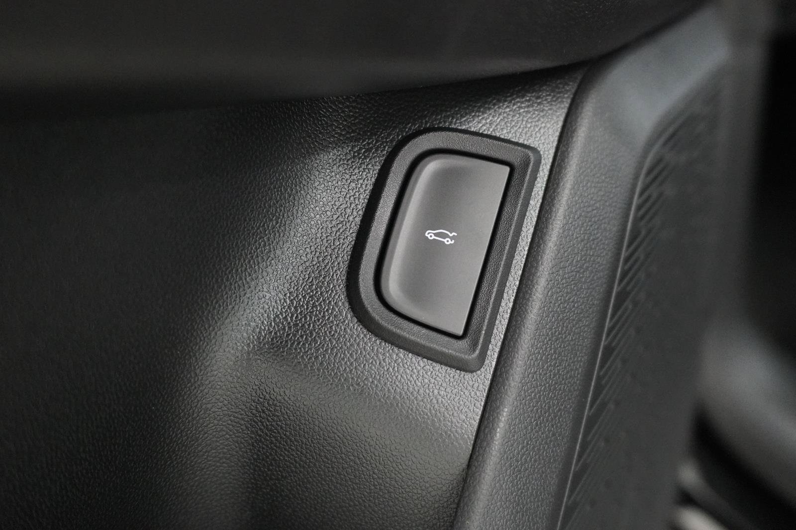New 2027 Chevrolet Equinox LT w/ Convenience Package II FWD image 20