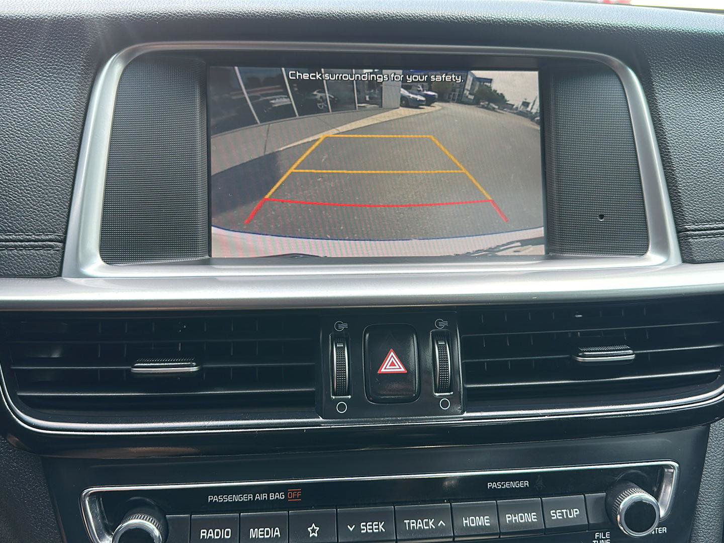 Used 2020 Kia Optima SE FWD image 26