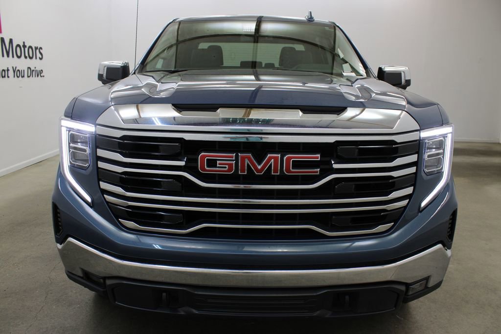 Used 2024 GMC Sierra 1500 SLT AWD/4WD image 6