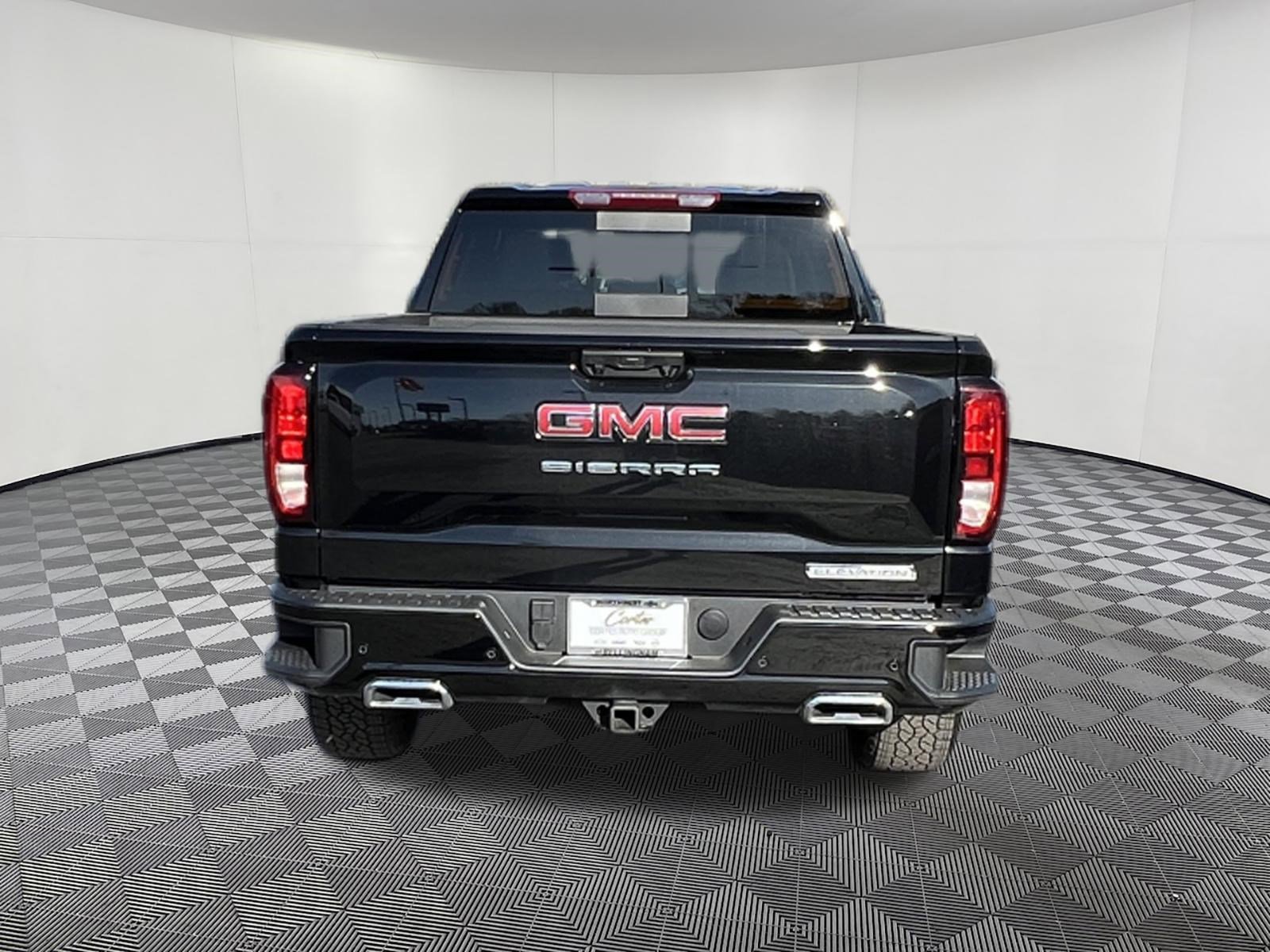 Used 2025 GMC Sierra 1500 Elevation w/ Elevation Premium Package AWD/4WD image 5
