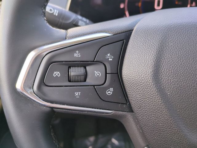 Certified 2024 Chevrolet Trax LT w/ Sunroof Package image 28