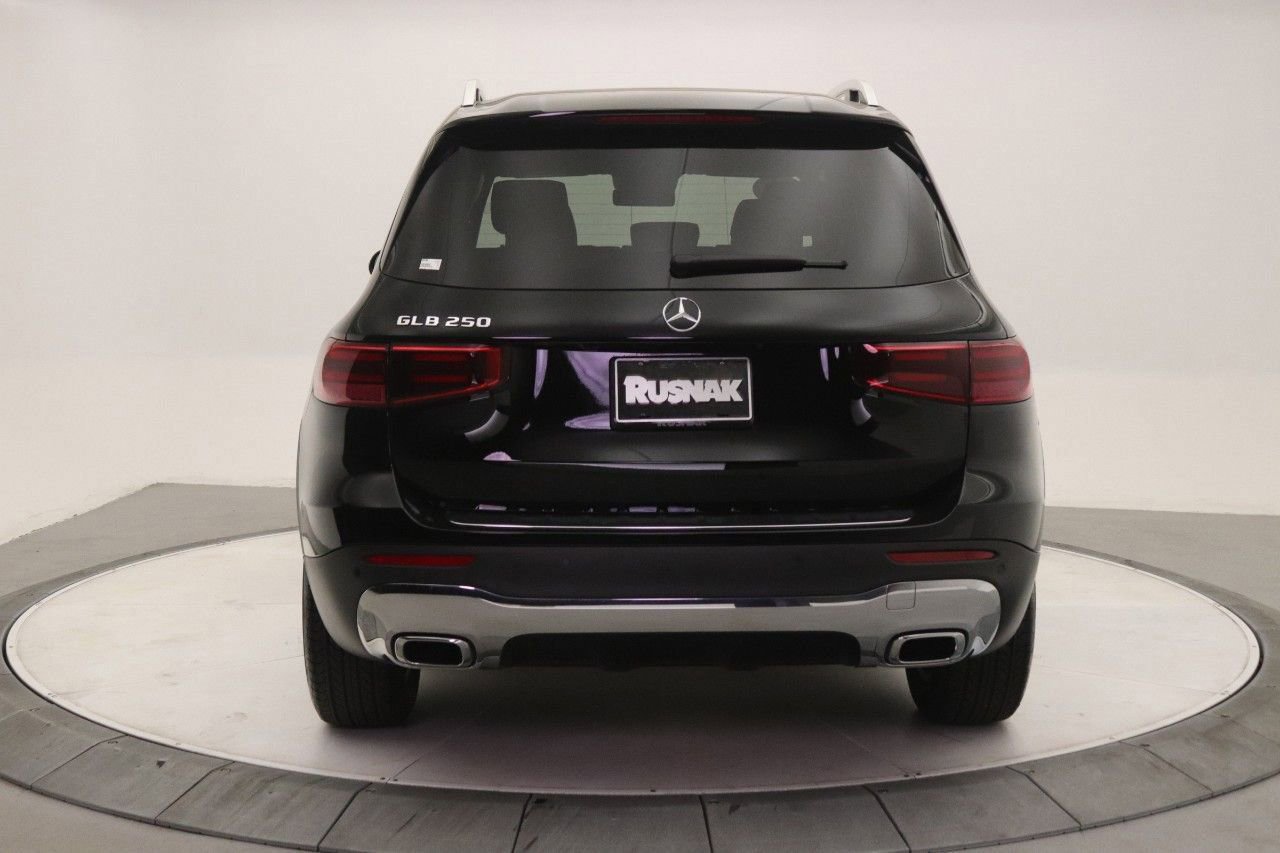 Certified 2026 Mercedes-Benz GLB 250 GLB 250 image 6