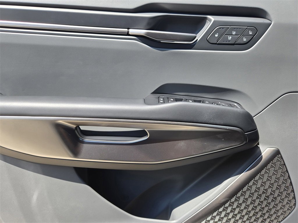 New 2026 Kia EV9 Wind image 16
