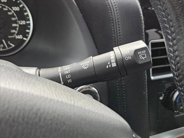 Used 2023 Nissan Armada SL w/ Captain's Chairs Package image 26