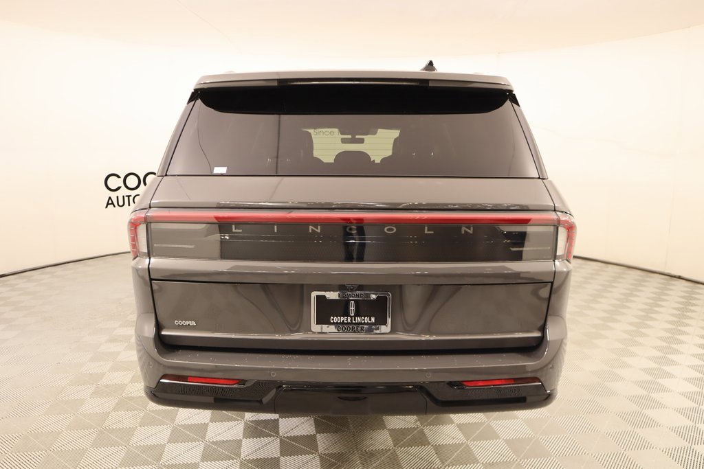 New 2025 Lincoln Navigator L Black Label image 24