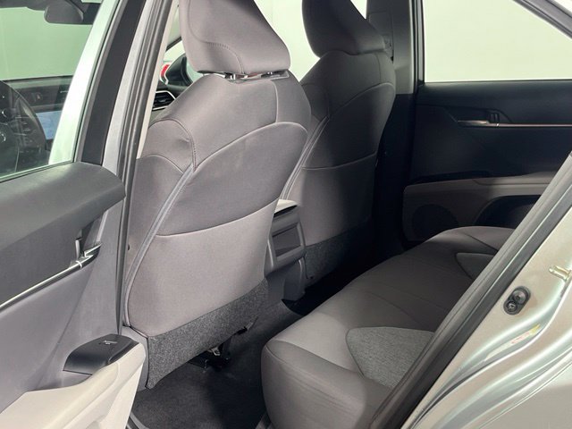 Used 2018 Toyota Camry LE FWD image 21