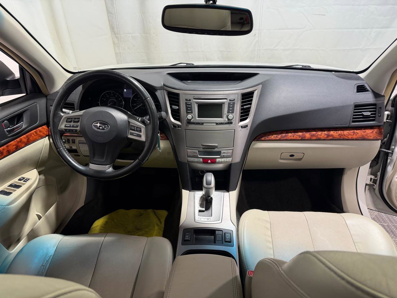 Used 2012 Subaru Outback 2.5i Limited w/ Moonroof Pkg image 17