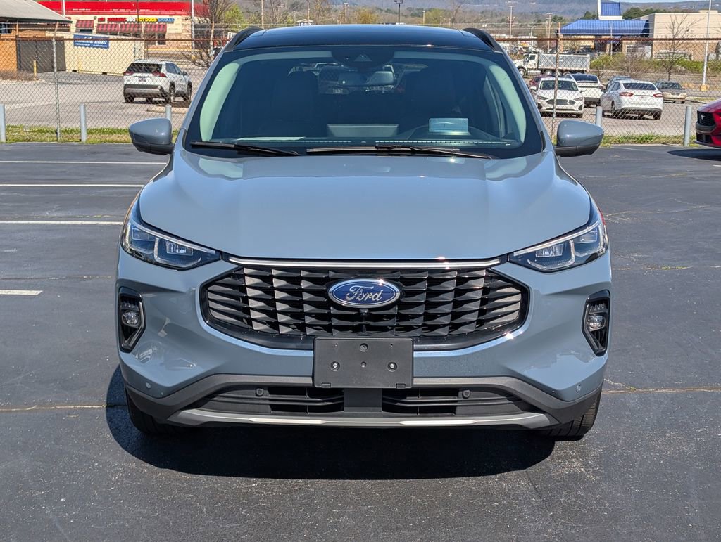 Used 2023 Ford Escape Platinum w/ Premium Technology Package image 7